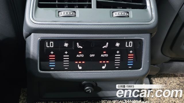 Audi A6 2021 — photo 31