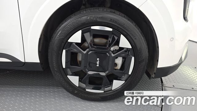 Kia Canival 2024 — photo 7