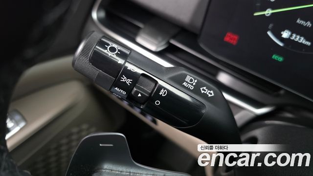 Kia Canival 2024 — photo 28