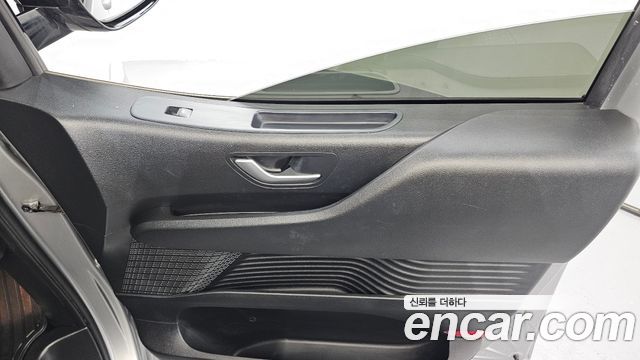 Hyundai Staria 2023 — photo 15