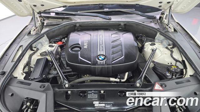 BMW Gran Turismo 2015 — photo 6
