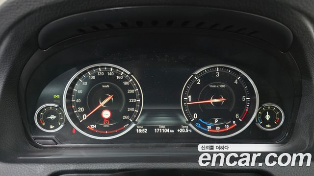 BMW Gran Turismo 2015 — photo 8