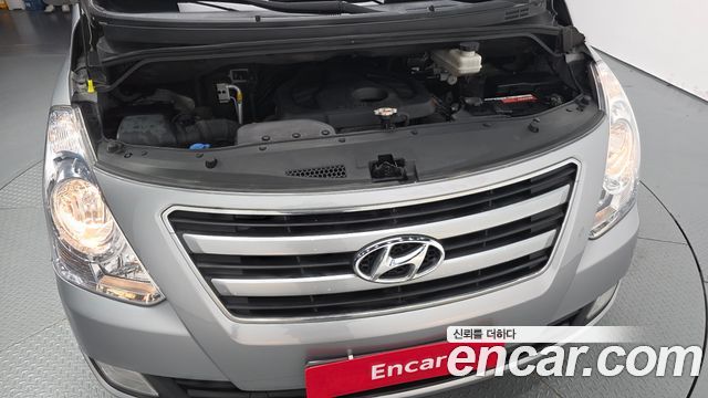 Hyundai Starex 2017 — photo 6