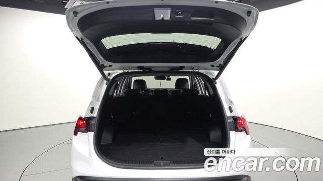 Hyundai Santafe 2022 — photo 26