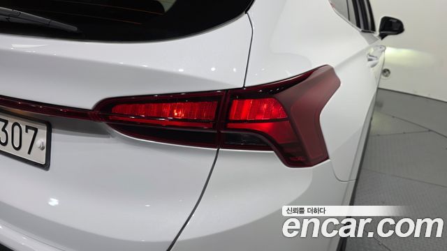 Hyundai Santafe 2022 — photo 9