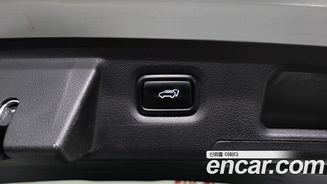 Hyundai Santafe 2022 — photo 27