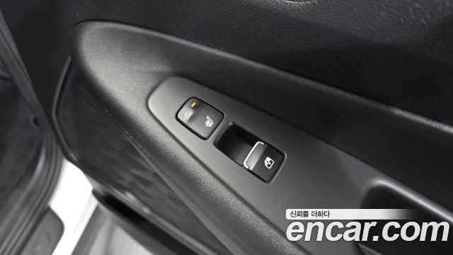 Hyundai Santafe 2022 — photo 29
