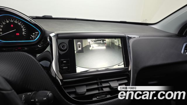 Peugeot 2008 2016 — photo 20