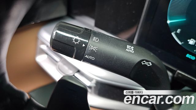 Hyundai Grandeur 2023 — photo 26