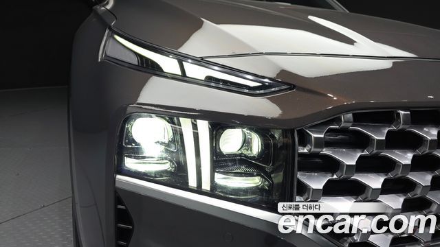 Hyundai Santafe 2021 — photo 8