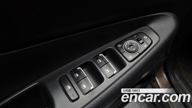 Hyundai Santafe 2021 — photo 27