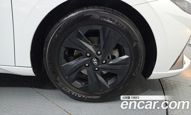 Hyundai AVANTE 2023 — photo 5