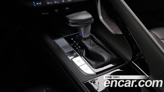 Hyundai AVANTE 2023 — photo 12