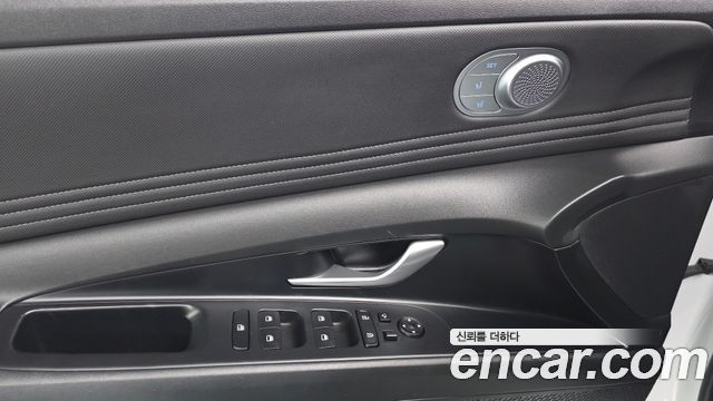 Hyundai AVANTE 2023 — photo 24