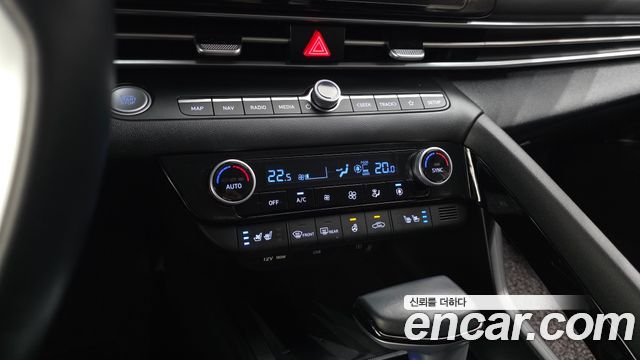Hyundai AVANTE 2023 — photo 27