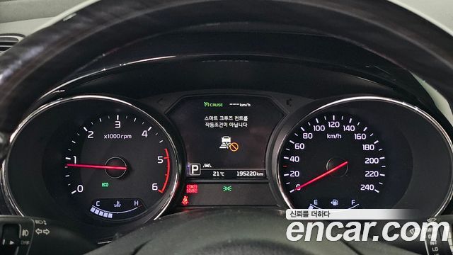 Kia Canival 2018 — photo 8