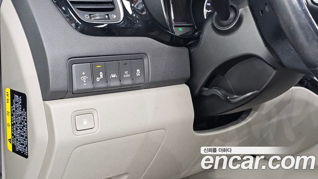 Kia Canival 2018 — photo 19