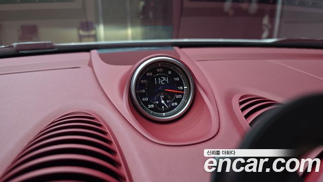 Porsche 718 2023 — photo 27