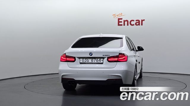 BMW 3-Series 2018 — photo 4