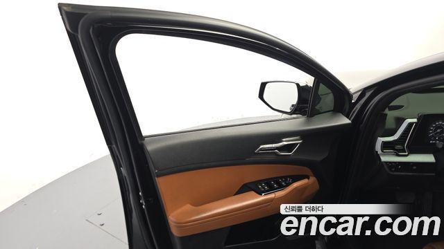 Kia Sportage 2022 — photo 14