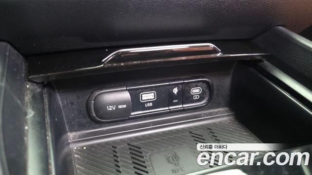 Kia Sportage 2022 — photo 16