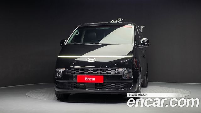 Hyundai Staria 2026 — photo 3