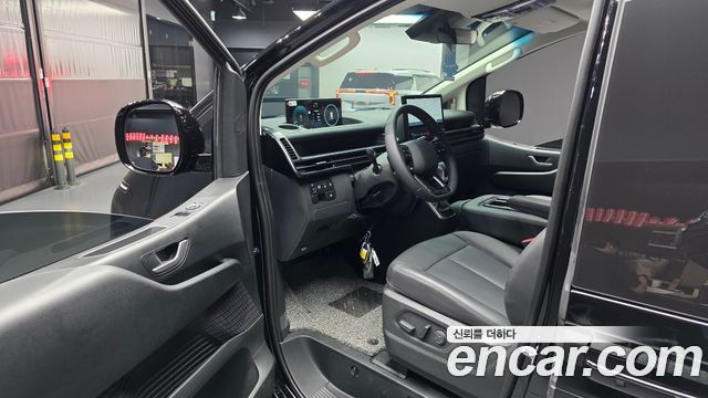 Hyundai Staria 2026 — photo 13