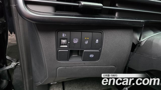 Hyundai Staria 2026 — photo 31