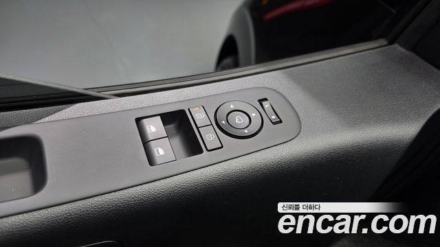 Hyundai Staria 2026 — photo 32