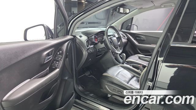 Chevrolet Korea Trax 2018 — photo 13