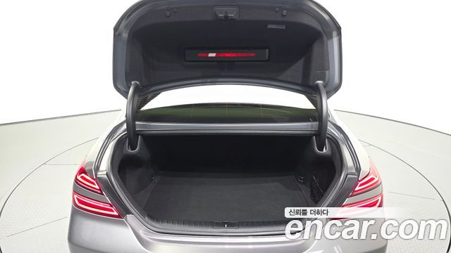 Genesis G70 2021 — photo 26