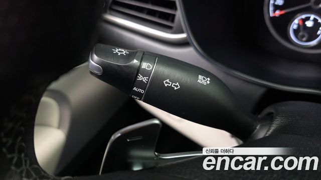 Genesis G70 2021 — photo 28