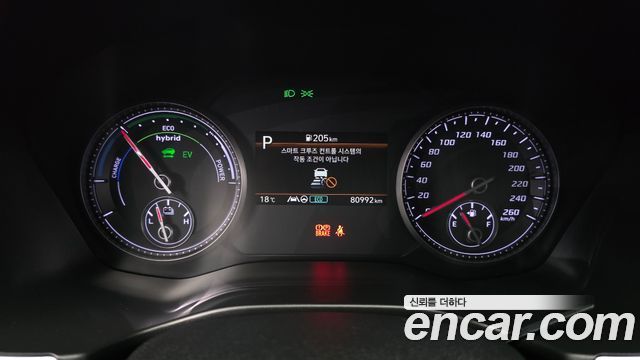 Hyundai Santafe 2022 — photo 11