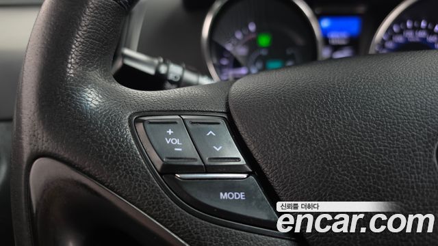 Hyundai Sonata 2012 — photo 23