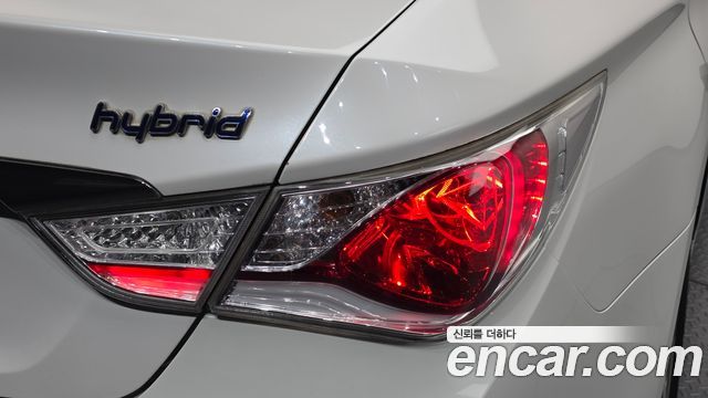 Hyundai Sonata 2012 — photo 9