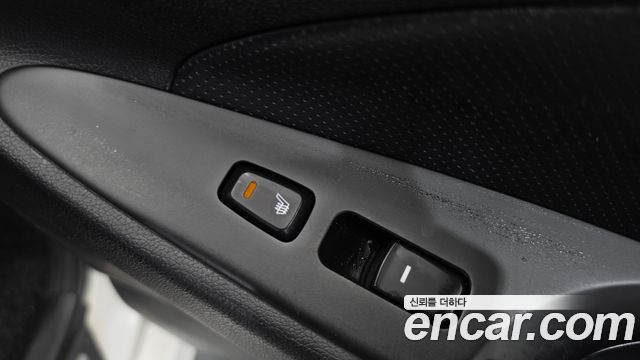 Hyundai Sonata 2012 — photo 31