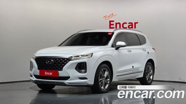 Hyundai Santafe 2019 — photo 1