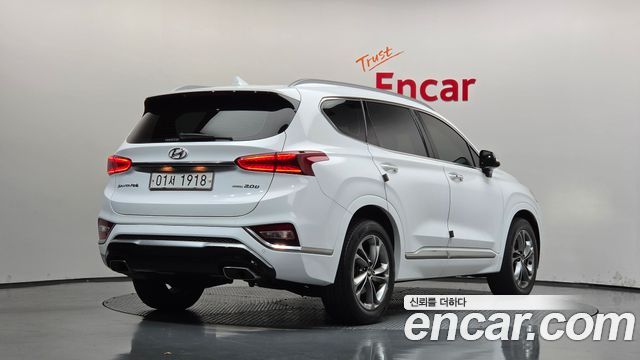 Hyundai Santafe 2019 — photo 2