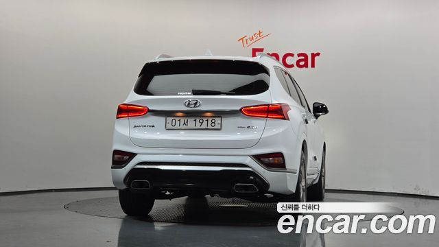 Hyundai Santafe 2019 — photo 4