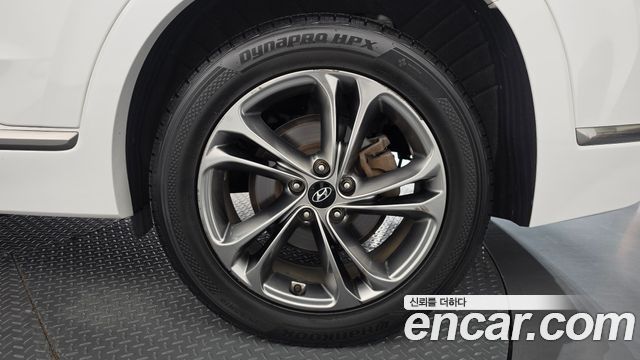 Hyundai Santafe 2019 — photo 7