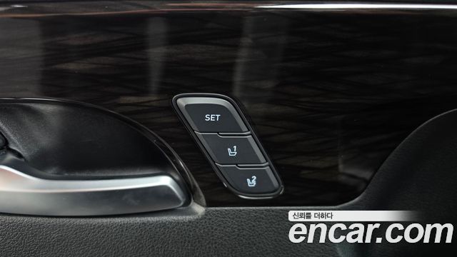 Hyundai Santafe 2019 — photo 34