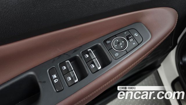 Hyundai Santafe 2019 — photo 35