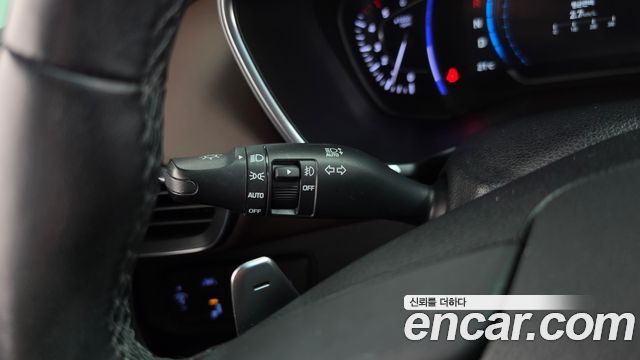 Hyundai Santafe 2019 — photo 36