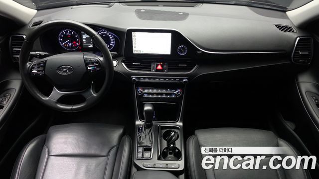 Hyundai Grandeur 2018 — photo 10