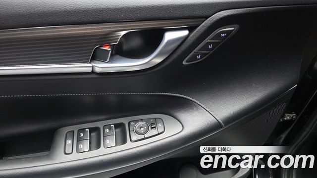 Hyundai Grandeur 2018 — photo 32