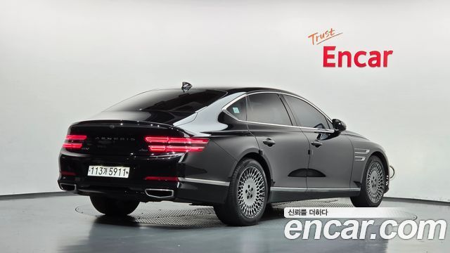 Genesis G80 2023 — photo 2