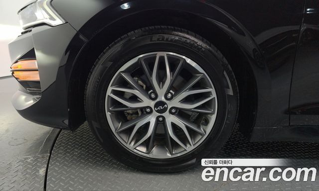 Kia K5 2023 — photo 5