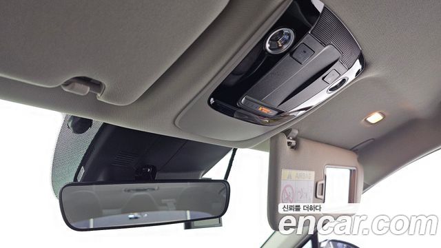 Kia K5 2023 — photo 25