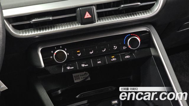 Kia K5 2023 — photo 31