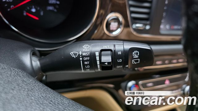 Kia Canival 2020 — photo 30